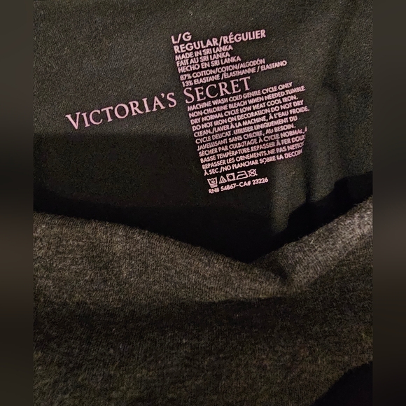 Victoria's Secret Shorts - Picture 3 of 3